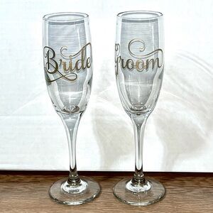 Fluted Champagne‎ Bride and Groom Wedding Glasses Professionally Etched New